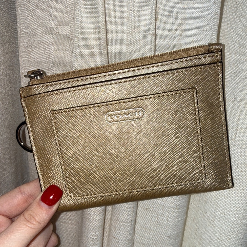 NWOT Coach Metallic Gold Slim Card Case Keychain